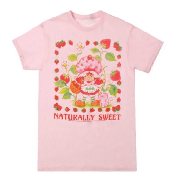Strawberry Shortcake Graphic Tee M NWT Pink Retro 90s Vintage Character Summer - Picture 1 of 2